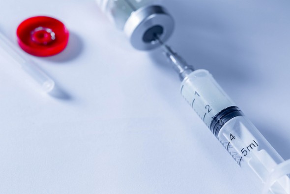 STUDIU // Dezinformarea i-ar putea face pe oameni să refuze vaccinurile anti-COVID-19